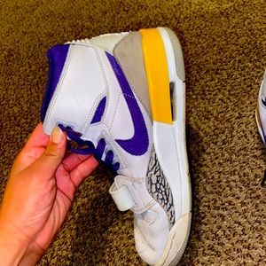 Jordan Legacy 312 Lakers💜💛